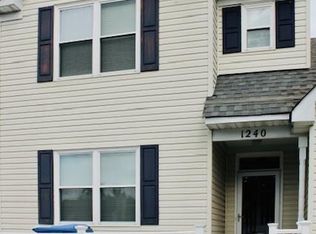1240 Warwick Dr, Virginia Beach, VA 23453