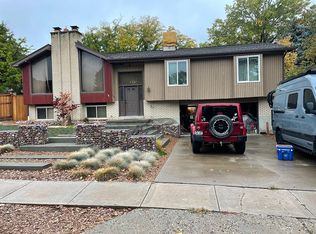 2468 E Beagle Dr, Sandy, UT 84092