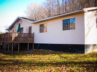 1 Hess Dr, Pratt, WV 25162