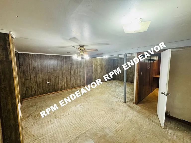 1172 June Ave — Photo 15