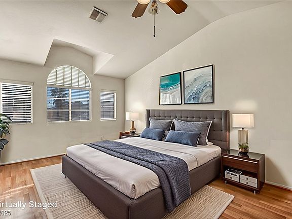 4th image of 2034 Glistening Sands Dr