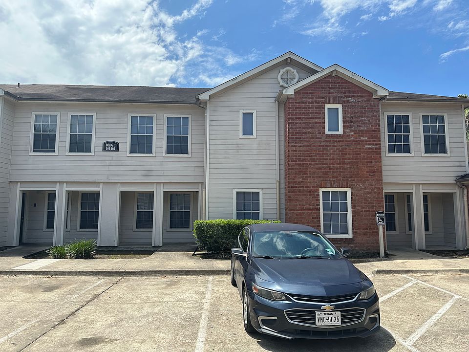 TH exterior