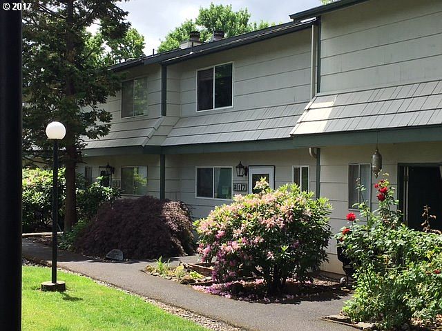 1st image of 317 NE 105th St