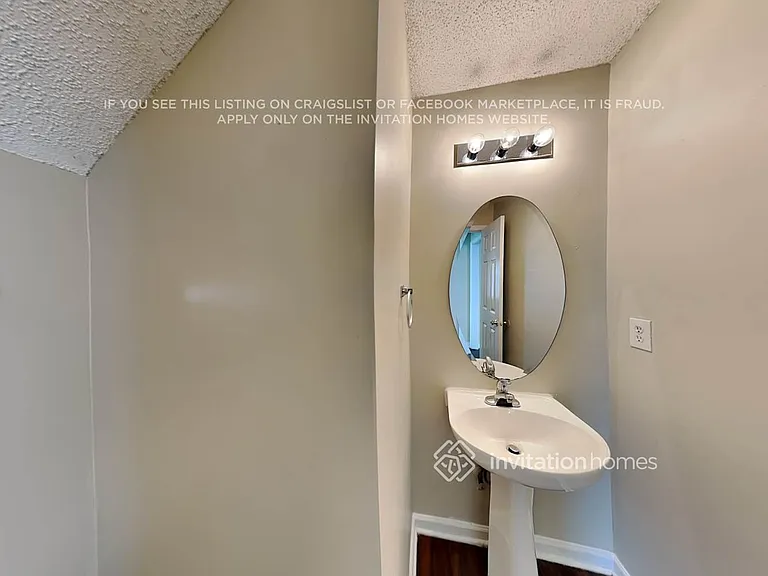 11124 Nolet Ct — Photo 17