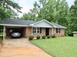 30 Cedar Cv, Columbus, MS 39702