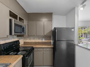 Fox Hall, Birmingham, AL 35205