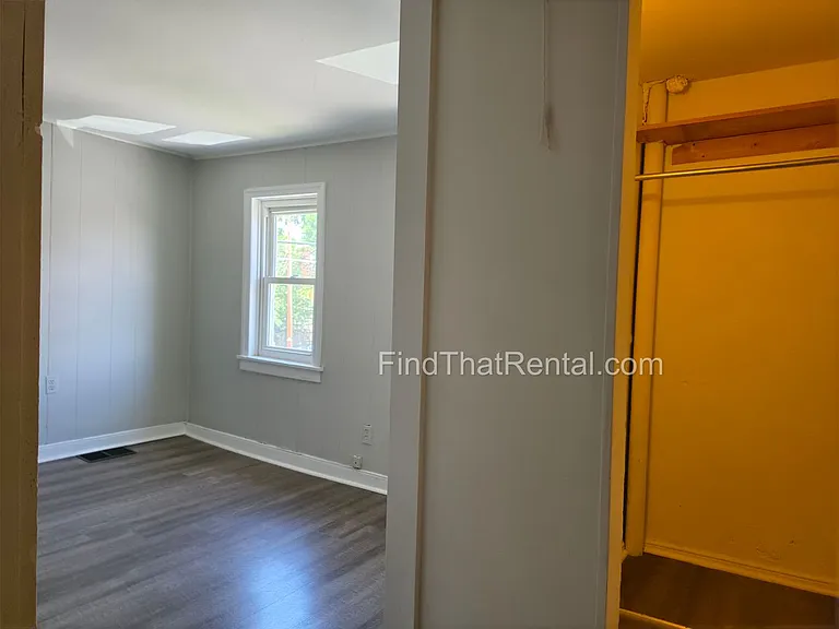 136 W Church Ave — Photo 16