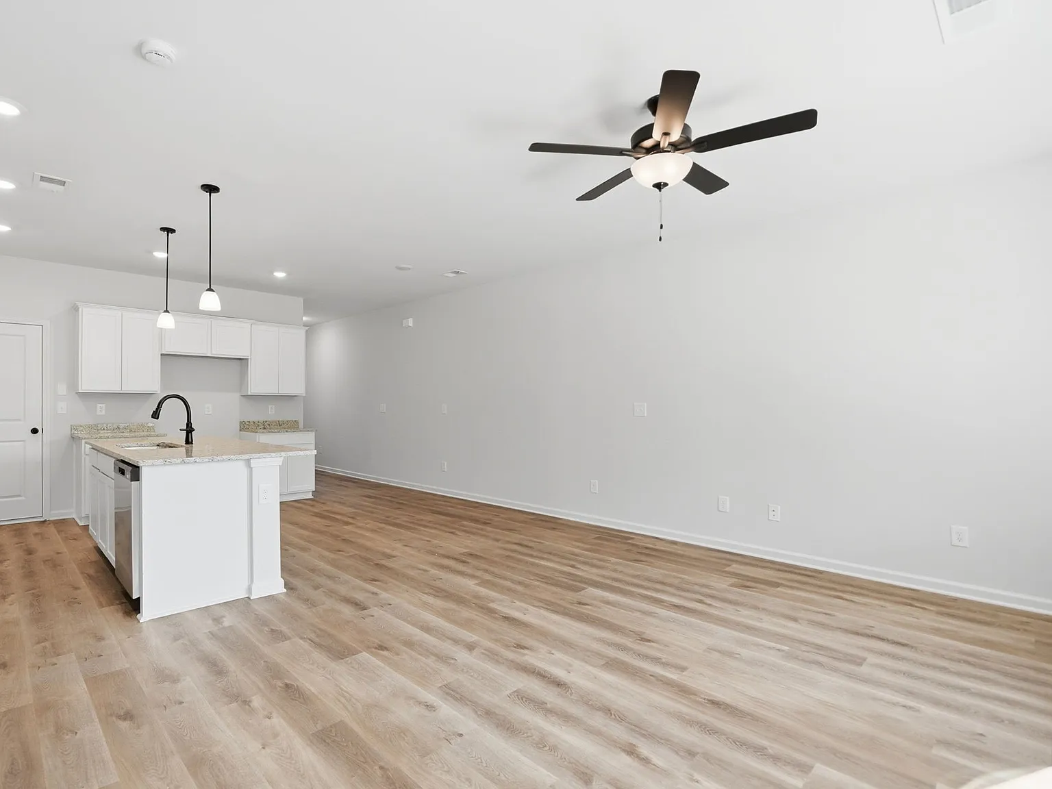 299 Summit View Lane - 5 — Photo 2