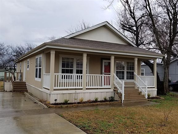 3rd image of 912 Renfro Dr