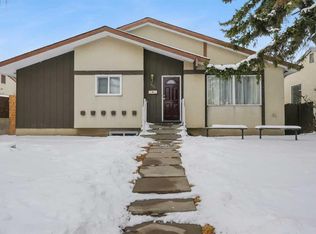 990 N Marcombe Dr NE, Calgary, AB T2A 3H1