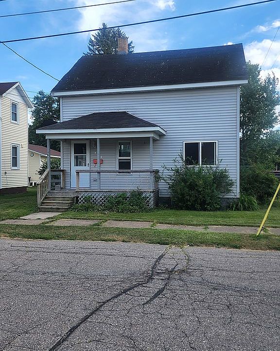 1st image of 501 7th St