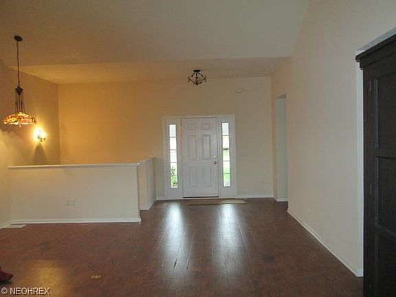 4th image of 6970 Deer Run Dr