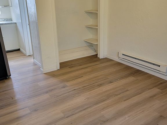 4th image of 2245 S 6th Ave #11364489