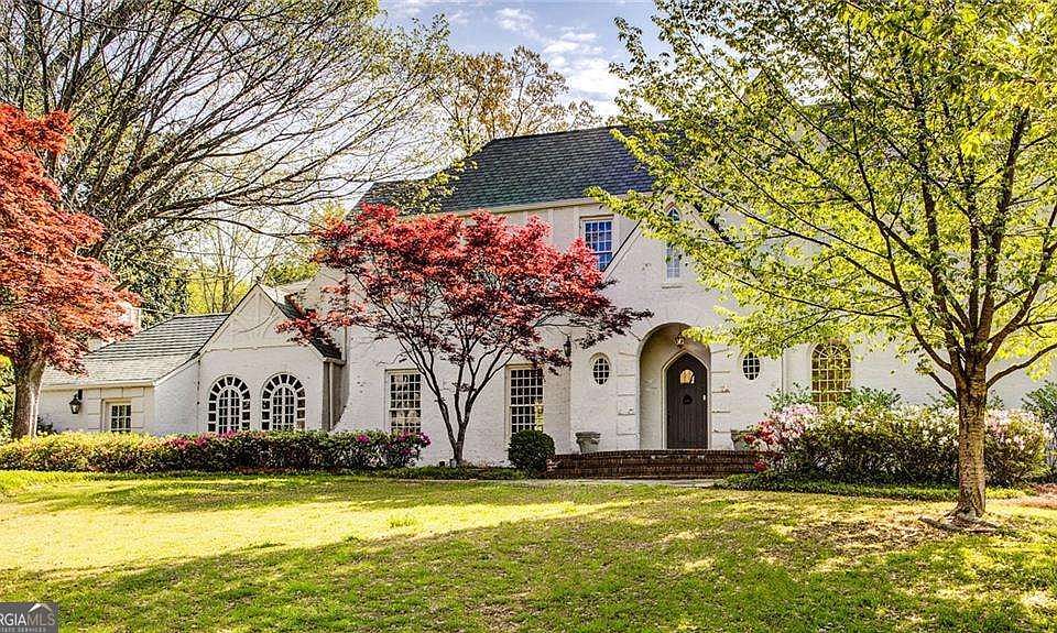 1st image of 3119 Habersham Rd NW