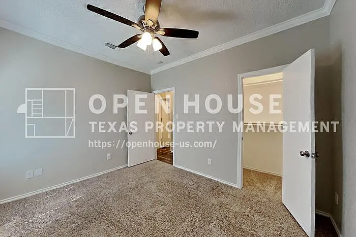 10101 Stoneleigh Dr — Photo 14