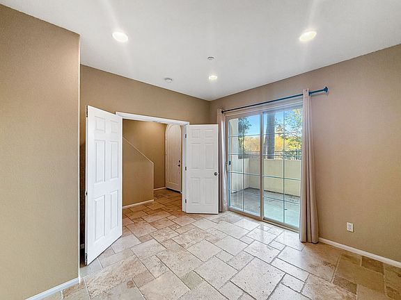 4th image of 2468 Longstaff Ct