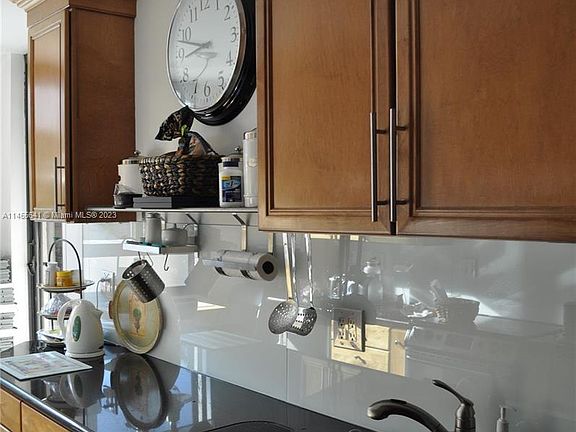 Wood Kitchen granite countertop