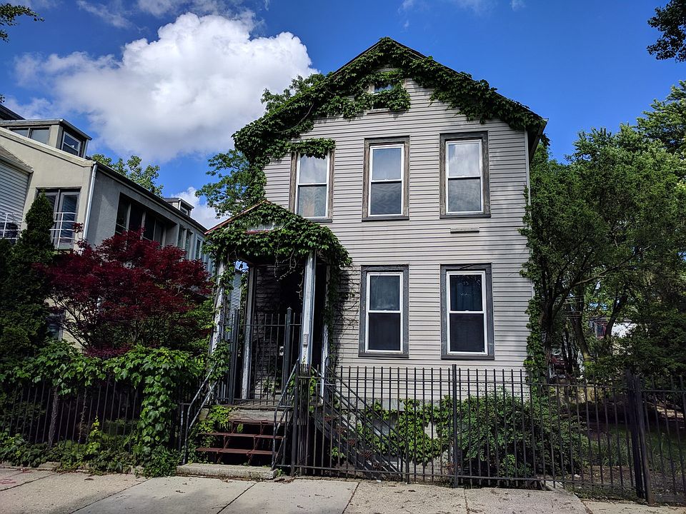 1st image of 1827 S Peoria St #2F