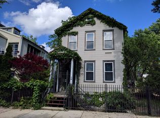 1827 S Peoria St #2F, Chicago, IL 60608