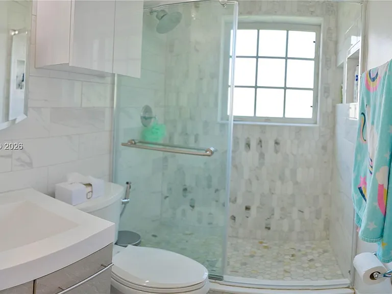 1535 Baracoa Ave — Photo 34