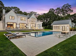 7 Ashwood Ct, Southampton, NY 11968