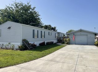 1040 12th St, Okeechobee, FL 34974