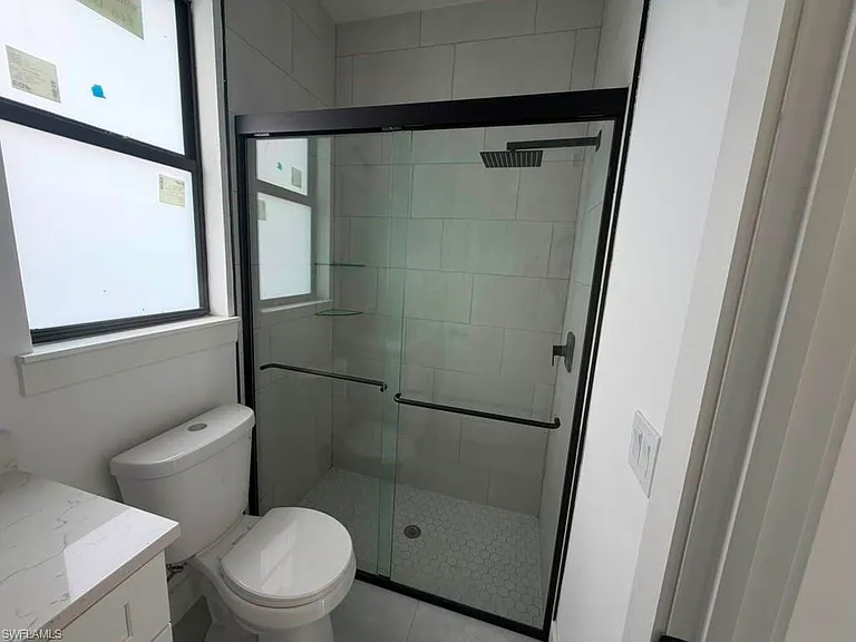 245 Pennfield St — Photo 36