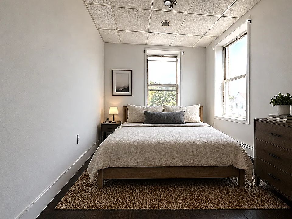 2nd image of 79-63 Myrtle Ave #3R