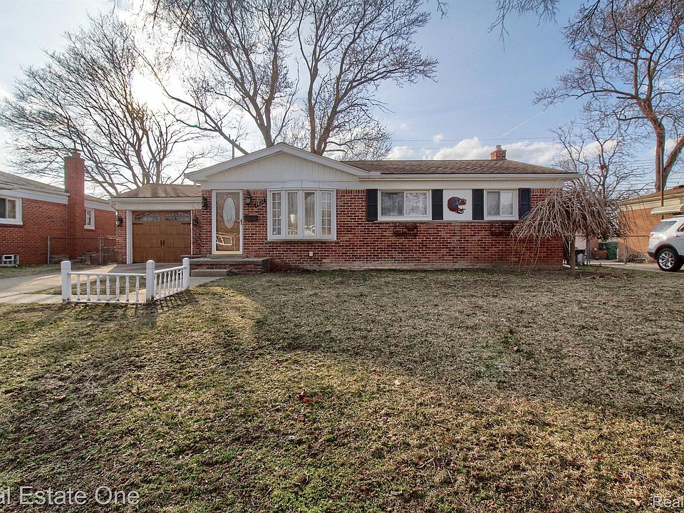 1st image of 1401 Radcliff St