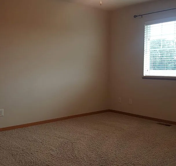 6168 Laroche Rd — Photo 12