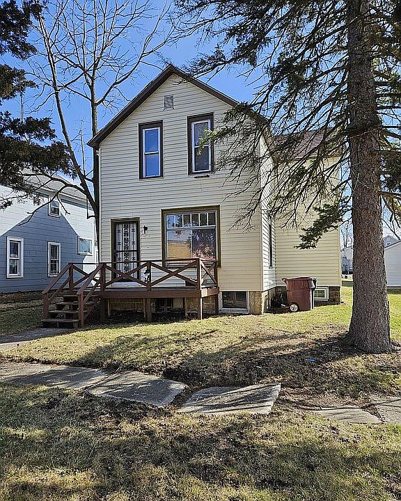 1st image of 109 S Hamsher St