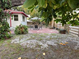 905 NE 129th St, North Miami, FL 33161