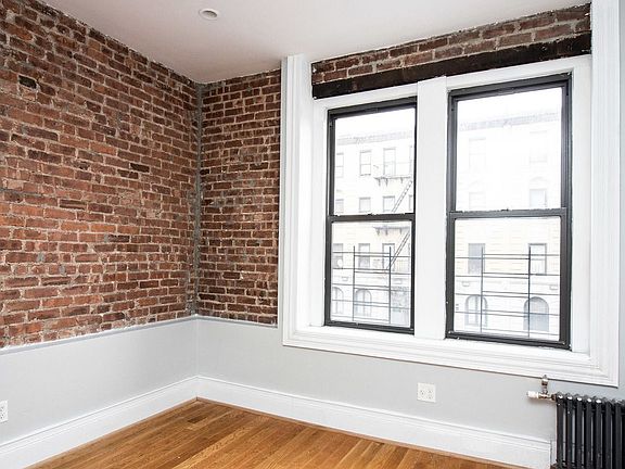 2nd image of 1610 Bedford Ave #C2