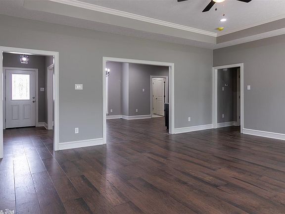 2nd image of 103 Southfork Dr