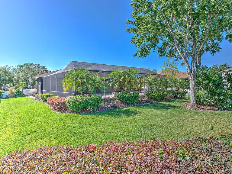 1408 Brilliant Cut Way — Photo 79