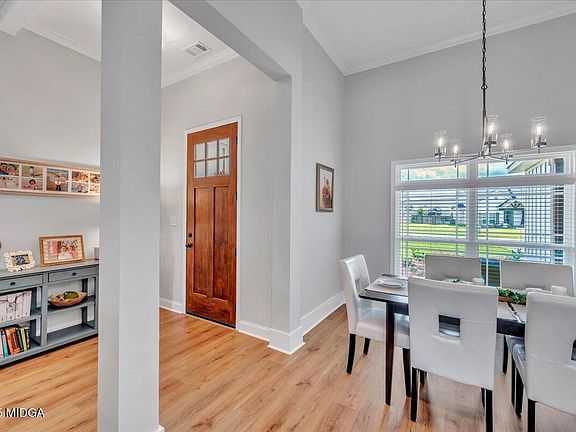 4th image of 119 Field View Ln