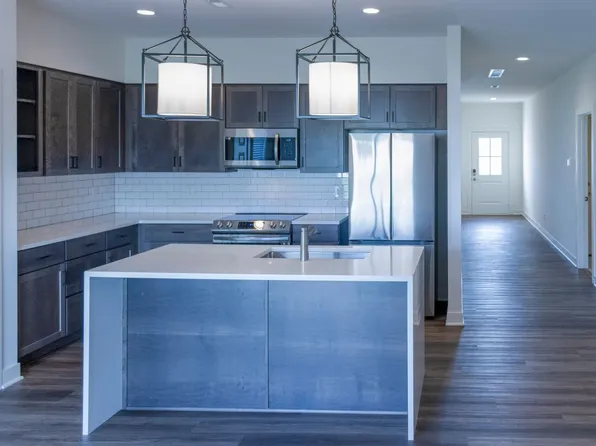 20003 Cornice St, Spring Hill, KS 66083