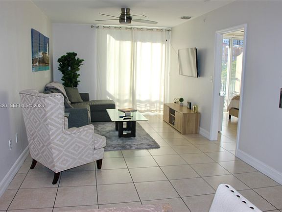 2nd image of 2501 Douglas Rd #304