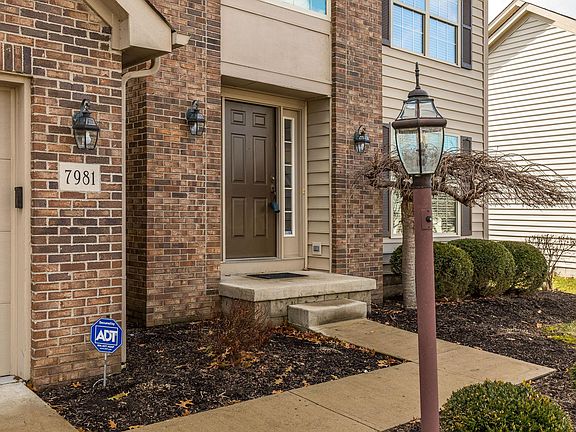3rd image of 7981 Glenmore Dr
