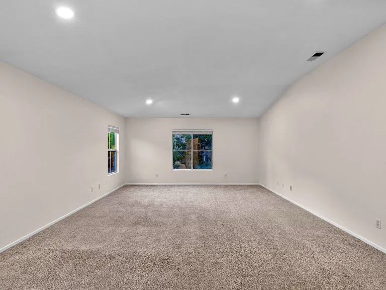 3156 Huula Dr — Photo 8