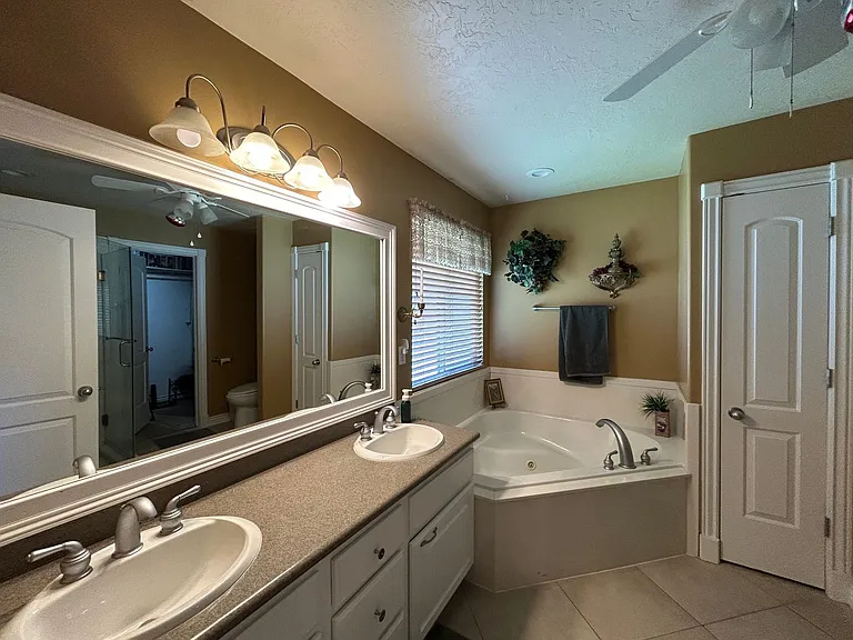 1399 S 1270 E — Photo 11