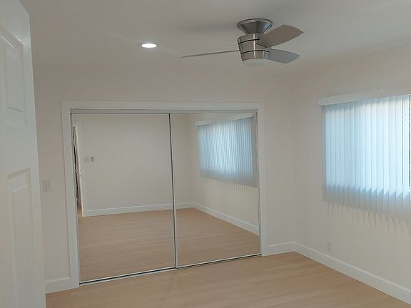 5th image of 1722 Coronado Ave APT B