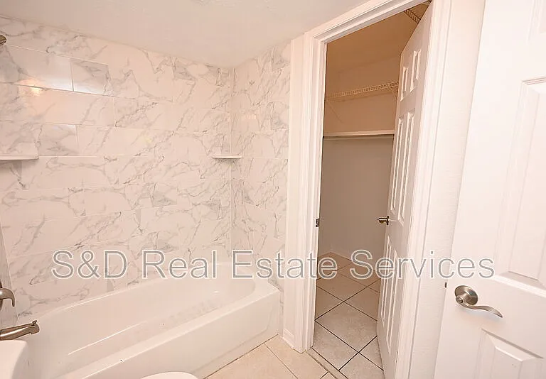 141 Fernery Rd #D1 — Photo 20