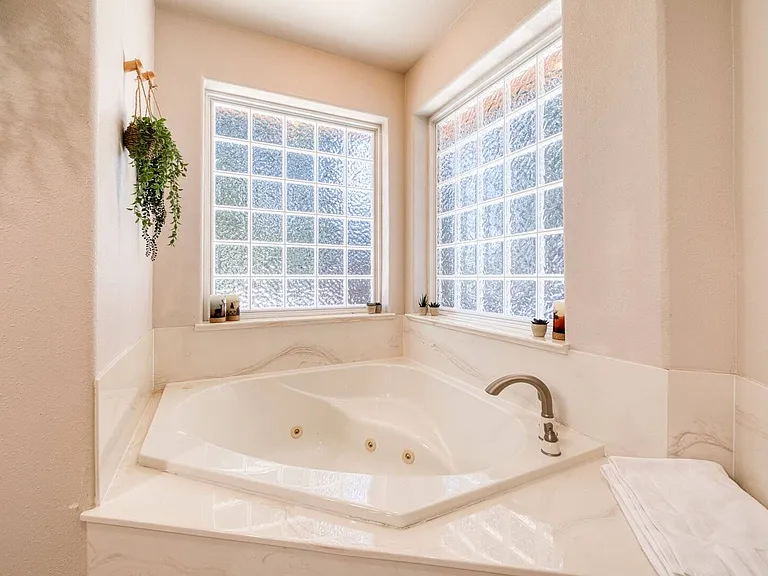 14255 Herringbone Way — Photo 18