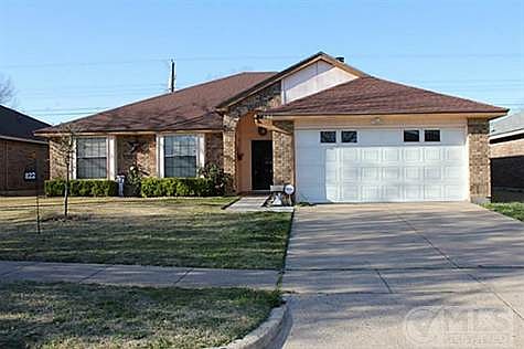 1st image of 822 Larue Dr
