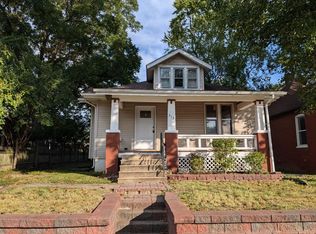 317 S 15th St, Belleville, IL 62220