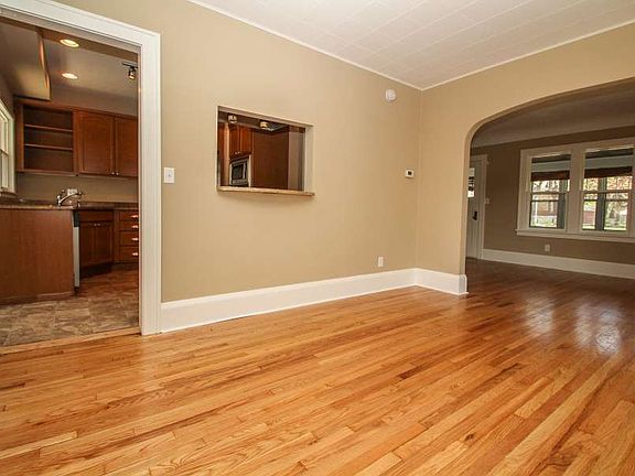 5th image of 1254 Edmund Ave