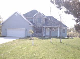 3172 S Vassar Rd, Burton, MI 48519