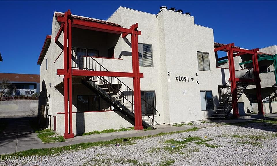 1st image of 2021 Winwood St APT 3
