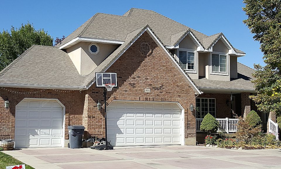 This could be your new home!